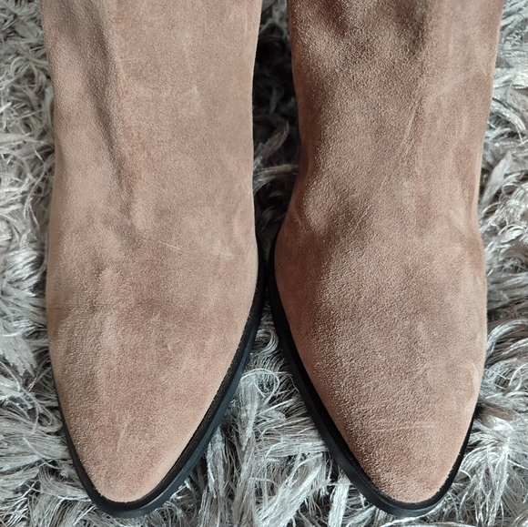 Burno Magli Tan Sude Leather Ankle heel Boots Double Zipper Size 41- 10 - Picture 8 of 8